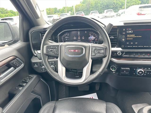 2025 GMC Sierra SLT