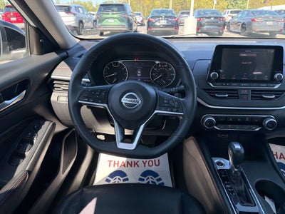 2022 Nissan Altima 2.5 SR
