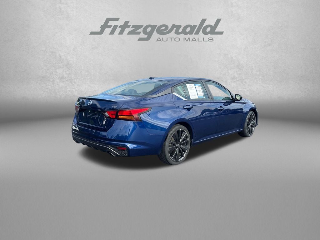 2021 Nissan Altima 2.5 SR