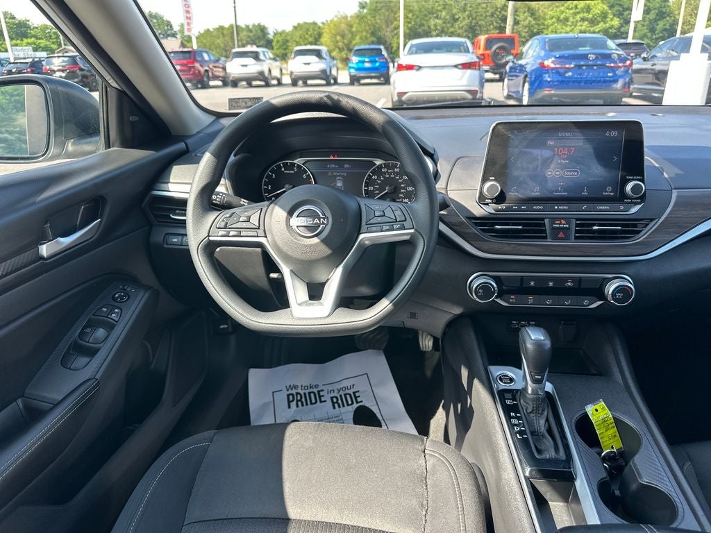 2025 Nissan Altima 2.5 SV