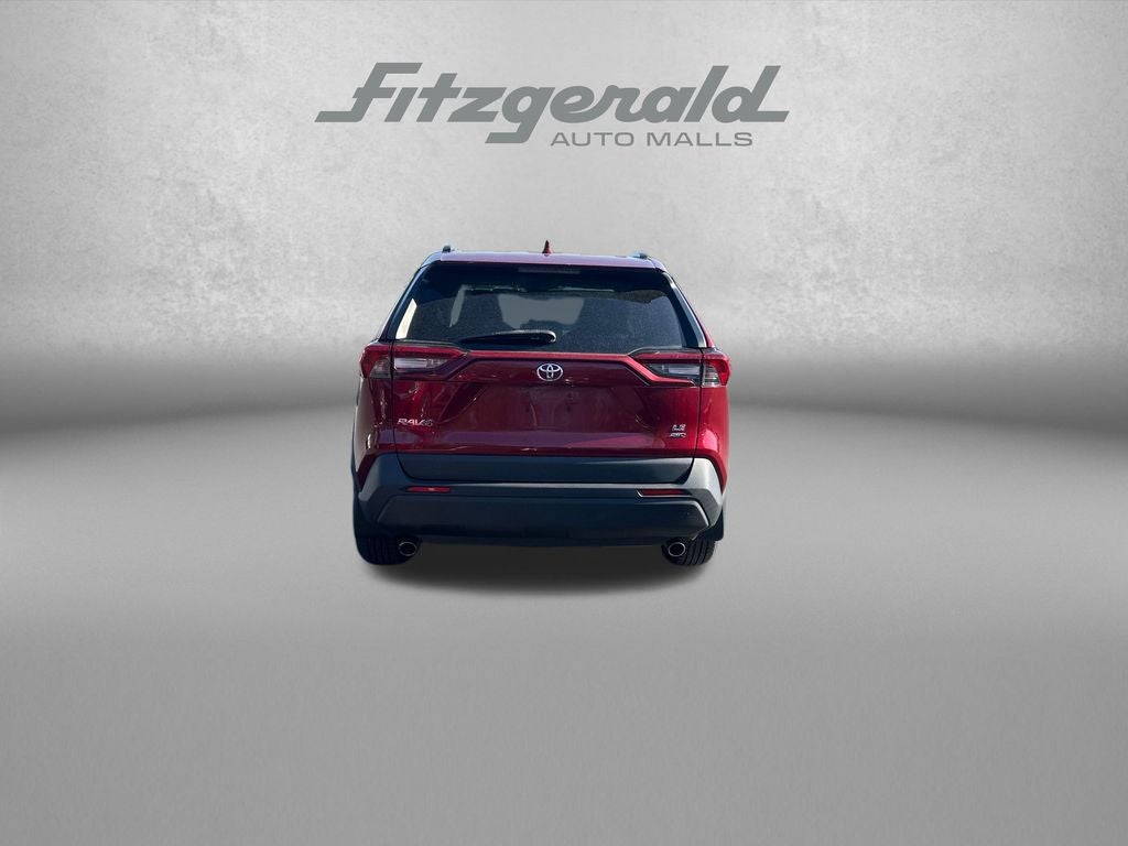 2019 Toyota RAV4 LE