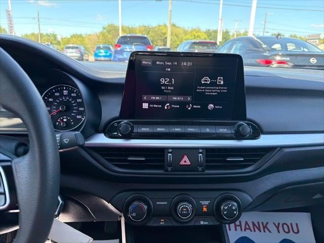 2022 Kia Forte LXS