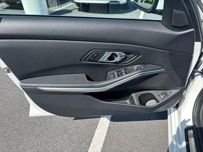 2025 BMW 330i 330i