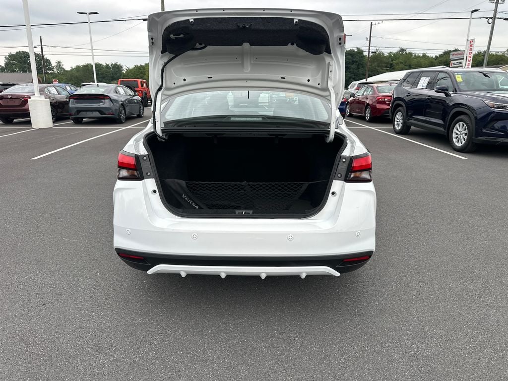 2024 Nissan Versa 1.6 S
