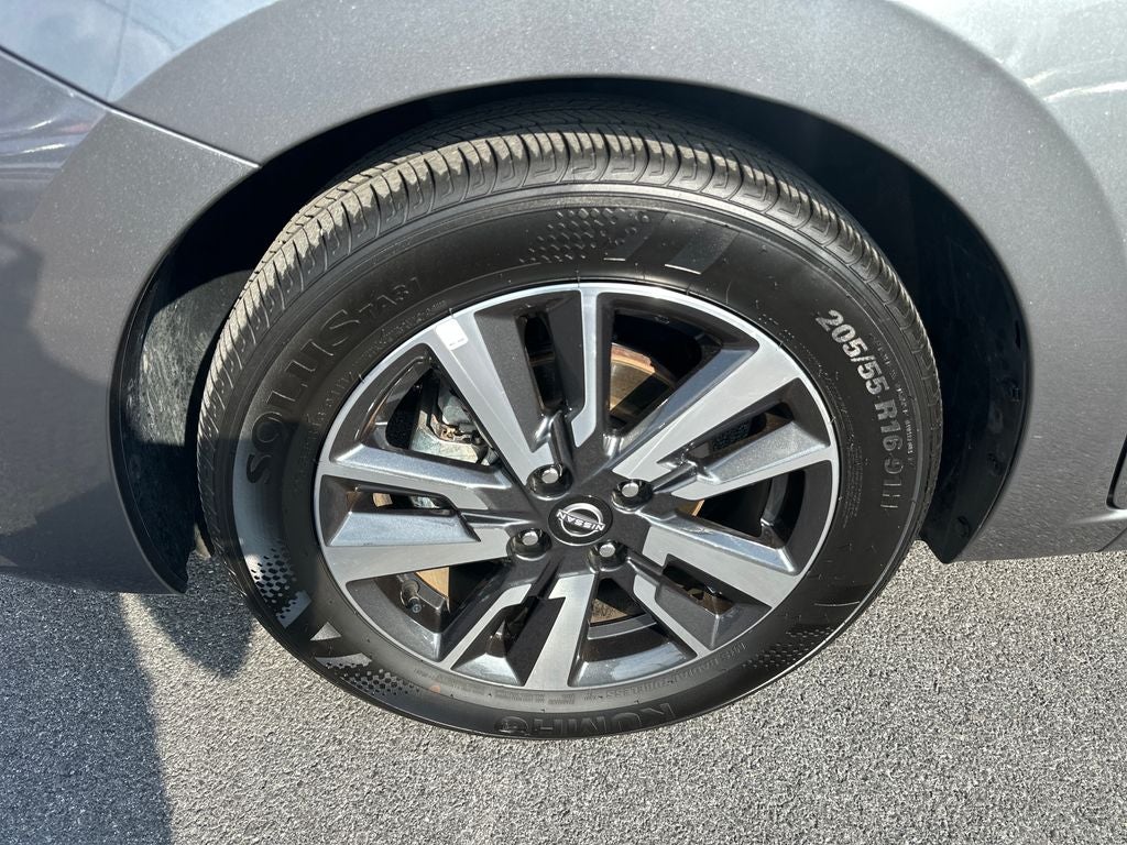2025 Nissan Versa 1.6 SV