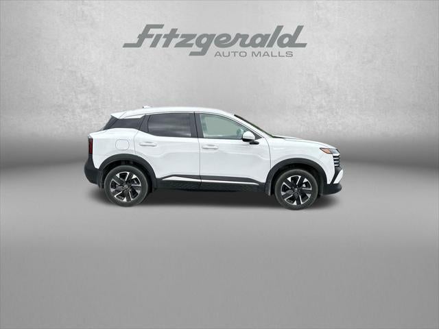2025 Nissan Kicks MPV SV