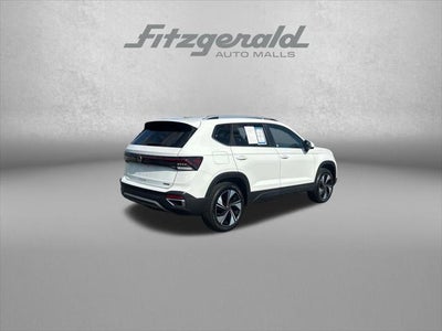 2025 Volkswagen Taos 1.5T SE
