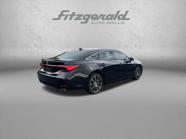 2019 Toyota Avalon Touring