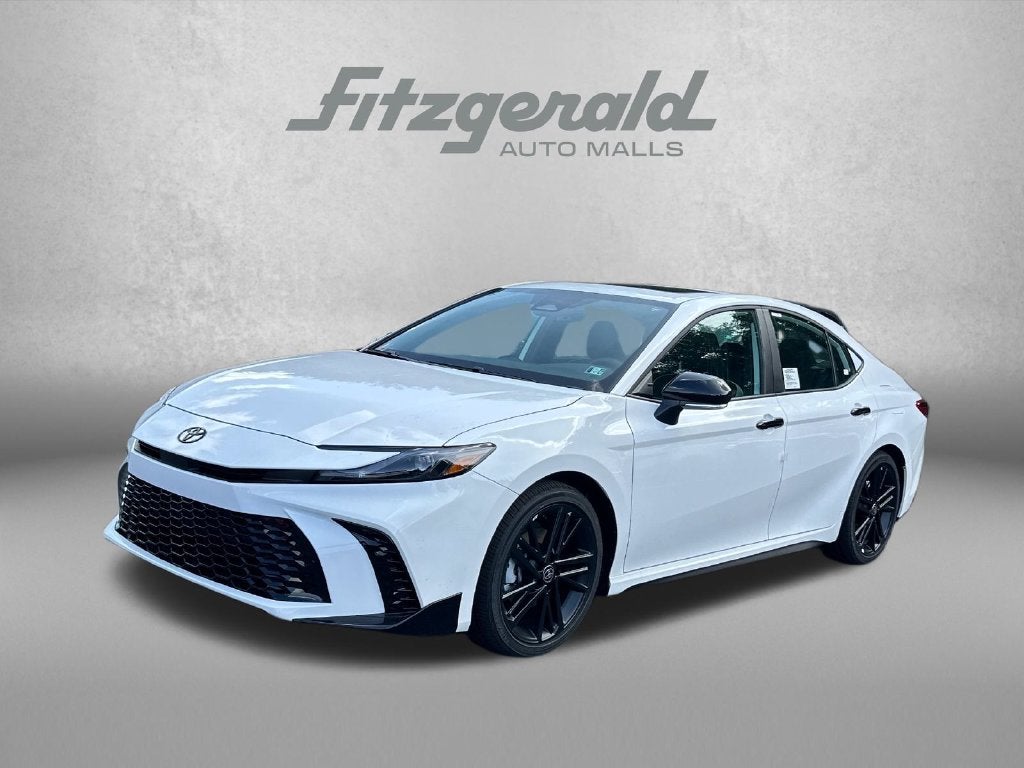 2026 Toyota Camry SE Nightshade