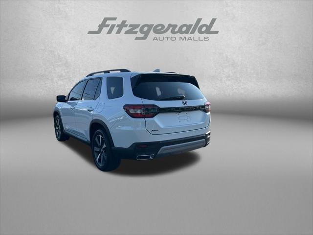 2024 Honda Pilot Touring