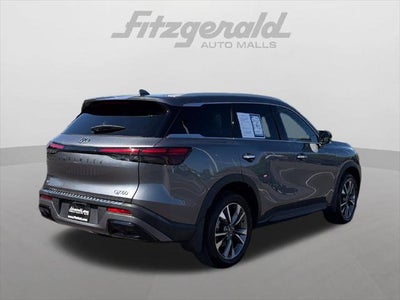 2023 INFINITI QX60 LUXE