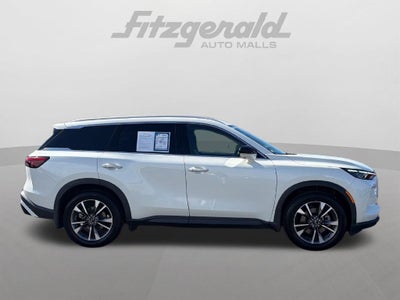 2023 INFINITI QX60 LUXE