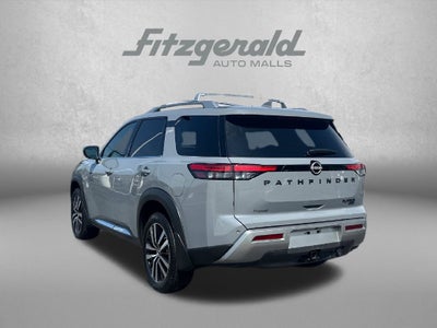 2025 Nissan Pathfinder Platinum
