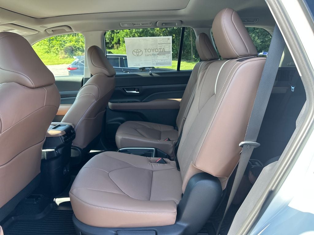 2026 Toyota Grand Highlander Platinum