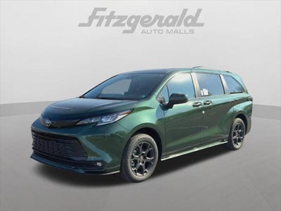 2026 Toyota Sienna Woodland Edition 7 Passenger