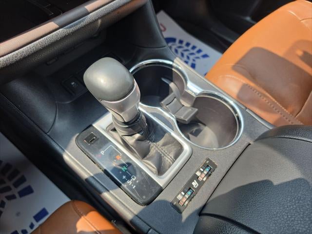 2019 Toyota Highlander Hybrid Limited Platinum