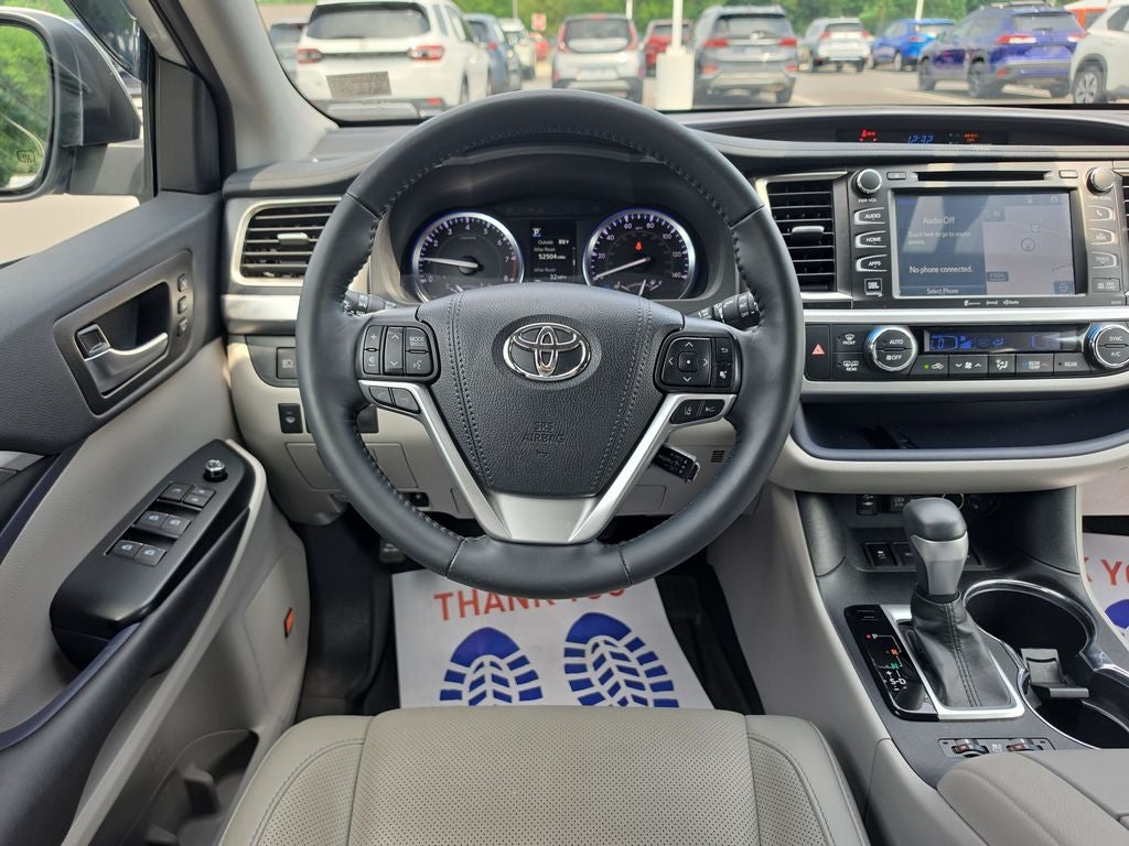 2019 Toyota Highlander Limited Platinum