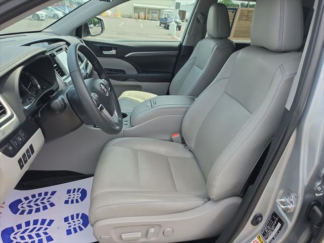 2019 Toyota Highlander Limited Platinum