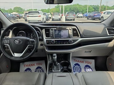2019 Toyota Highlander Limited Platinum