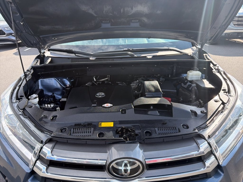 2019 Toyota Highlander Limited Platinum