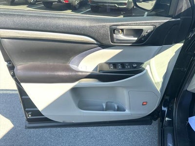 2019 Toyota HIGHLANDER Limited
