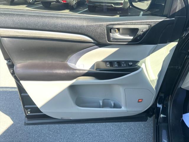2019 Toyota HIGHLANDER Limited