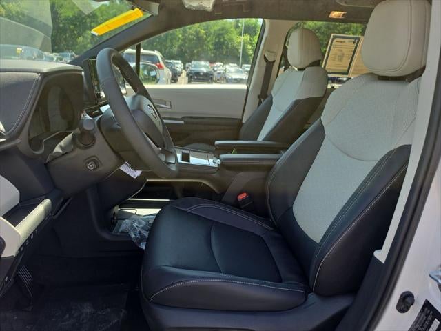2026 Toyota Sienna Platinum 7 Passenger