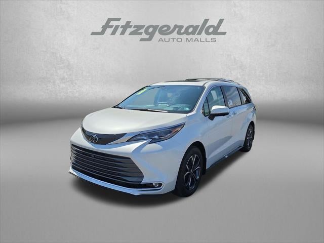 2026 Toyota Sienna Platinum 7 Passenger