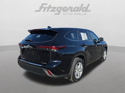 2024 Toyota Highlander LE