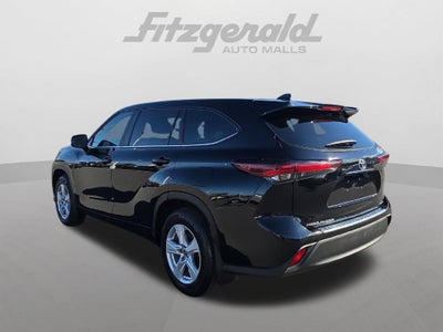 2024 Toyota Highlander LE