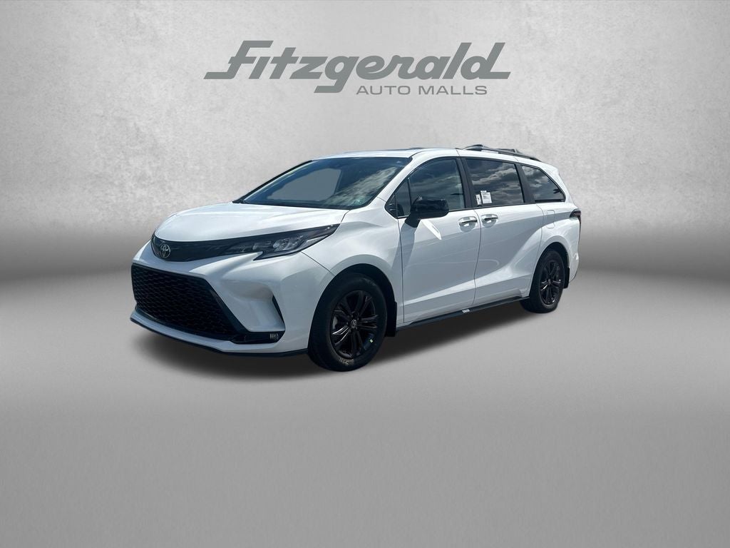 2026 Toyota Sienna XSE