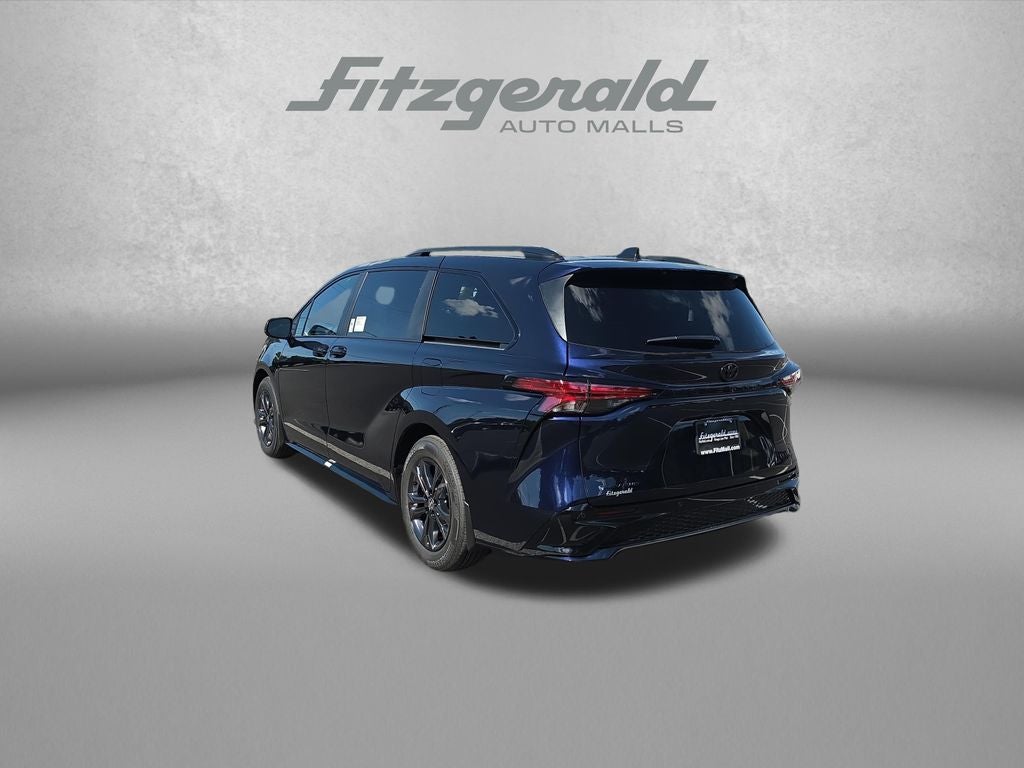 2026 Toyota Sienna XSE 7 Passenger