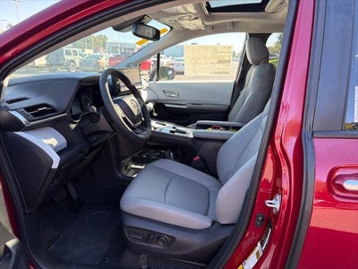 2026 Toyota Sienna XLE 7 Passenger