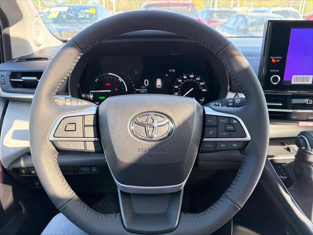 2026 Toyota Sienna XLE 7 Passenger