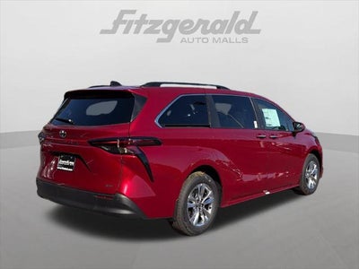 2026 Toyota Sienna XLE 7 Passenger