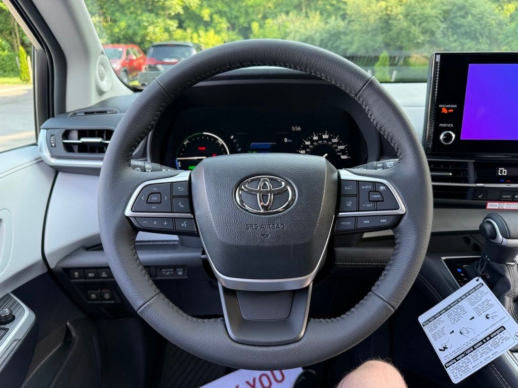 2026 Toyota Sienna XLE 7 Passenger