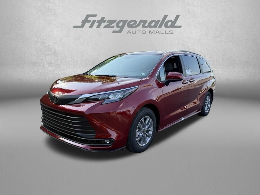 2026 Toyota Sienna XLE 7 Passenger