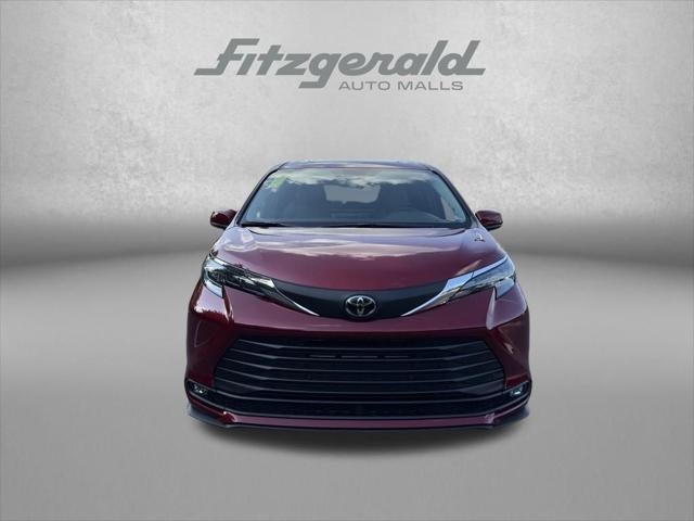 2026 Toyota Sienna XLE 7 Passenger