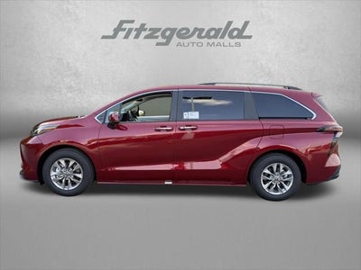 2026 Toyota Sienna XLE 7 Passenger