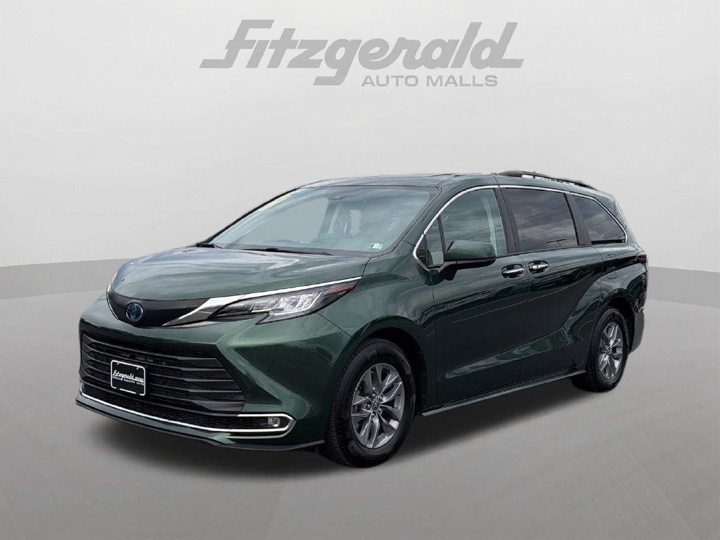 2023 Toyota Sienna XLE 7 Passenger