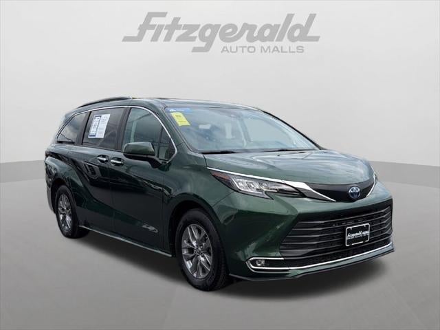 2023 Toyota Sienna XLE 7 Passenger