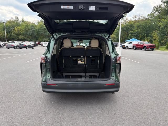 2023 Toyota Sienna XLE 7 Passenger