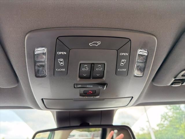 2023 Toyota Sienna XLE 7 Passenger