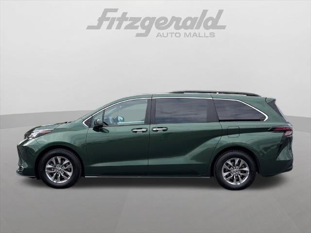 2023 Toyota Sienna XLE 7 Passenger