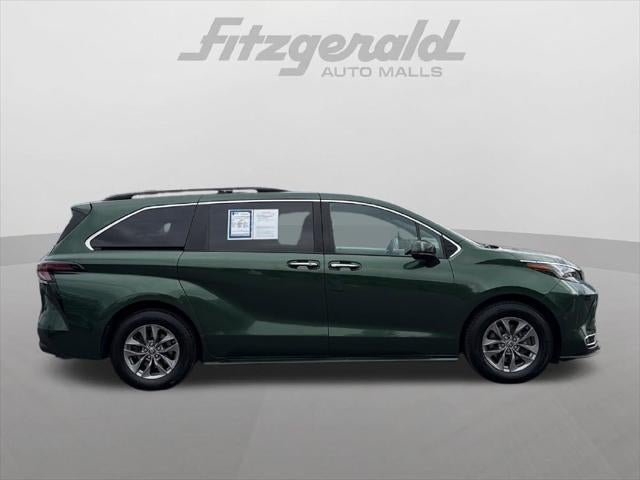 2023 Toyota Sienna XLE 7 Passenger