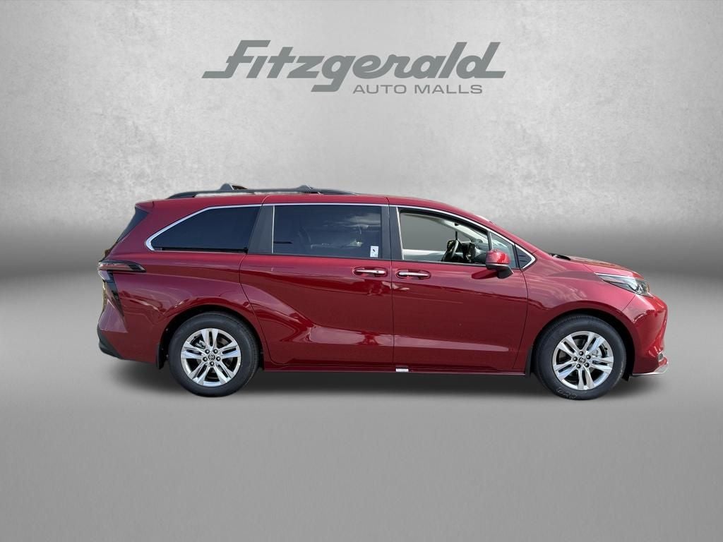 2026 Toyota Sienna XLE 7 Passenger