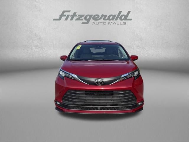 2026 Toyota Sienna XLE 7 Passenger