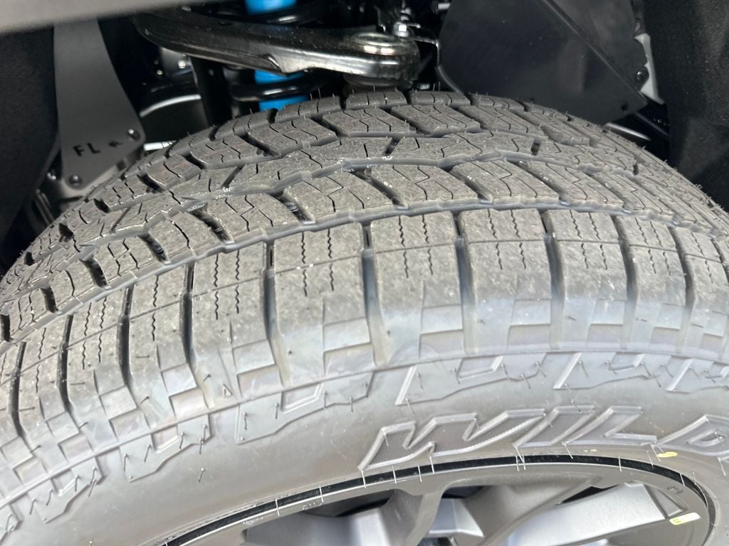 2026 Toyota Tundra i-FORCE MAX Platinum i-FORCE MAX