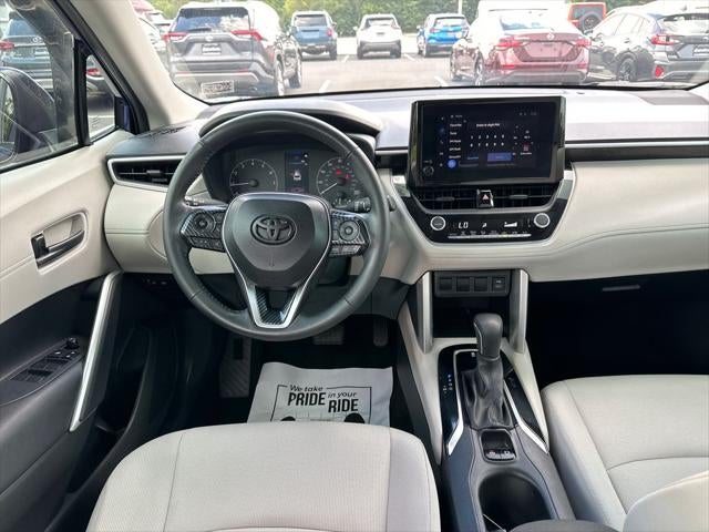 2023 Toyota Corolla Cross LE