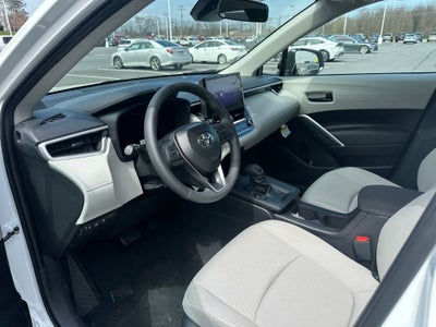 2026 Toyota Corolla Cross LE